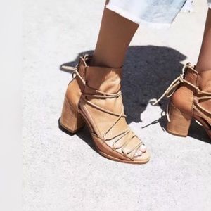 Baske Tan Leather California Ariel Peep-toe Bootie